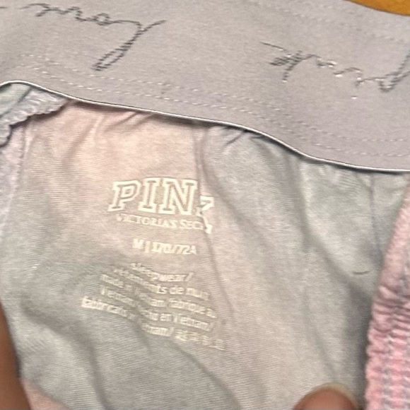 PINK Victoria's Secret 4 pair Pink boxers Sleepwear - Picture 5 of 9